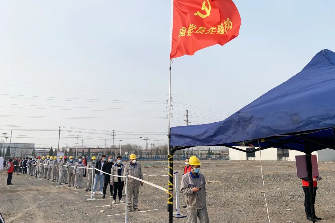 同心同力齊抗疫-聚氨酯彩鋼板廠家宏鑫源全員核酸檢測(cè)有序進(jìn)行(圖5)